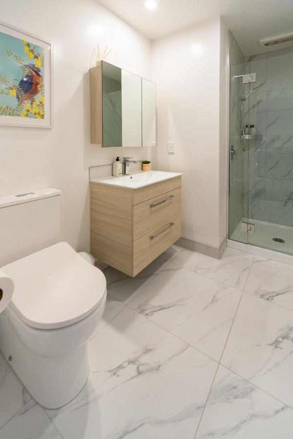 Stylish Home In The Heart Of Christchurch 2 Bed Exterior photo