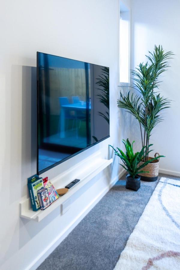 Stylish Home In The Heart Of Christchurch 2 Bed Exterior photo
